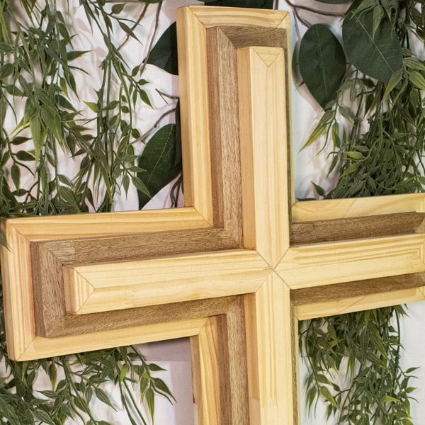 Cruz Madera de Pino y Roble para Pared - Image 3