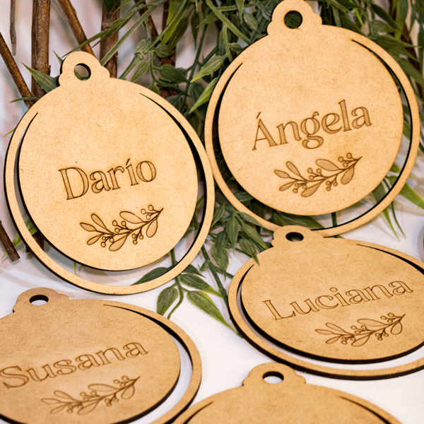 Esfera Navideña Personalizada en MDF - Image 3