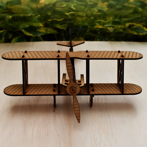 Avión Antiguo juguete en madera MDF - Image 5