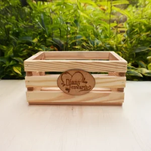 Caja regalo tipo huacal en madera de pino 25 X 18 X 12 cm en crudo
