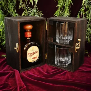 Caja para vino o licor en madera