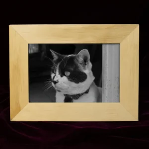 Portaretrato para mesa en triplex de pino