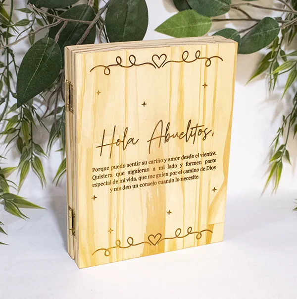 Portarretrato Libro en Madera de Pino - Image 3